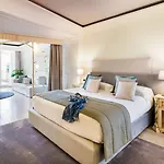 Atlantis Bay - The Leading Of The World 5*