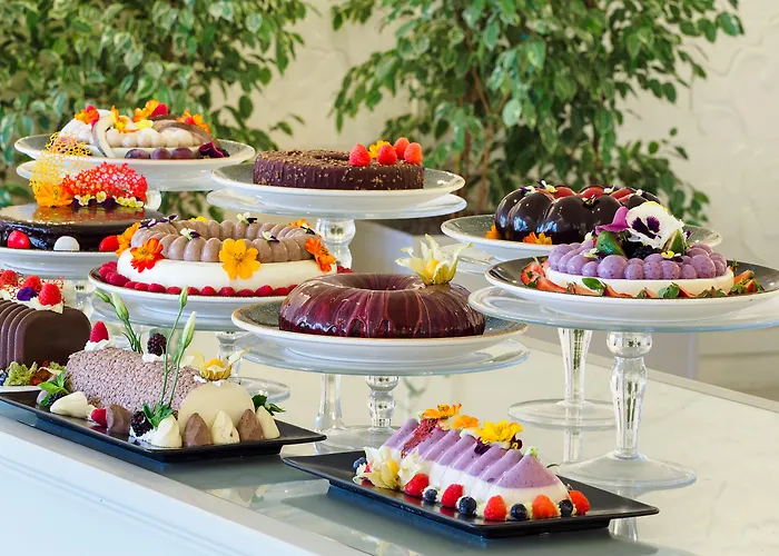 Atlantis Bay - The Leading Of The World