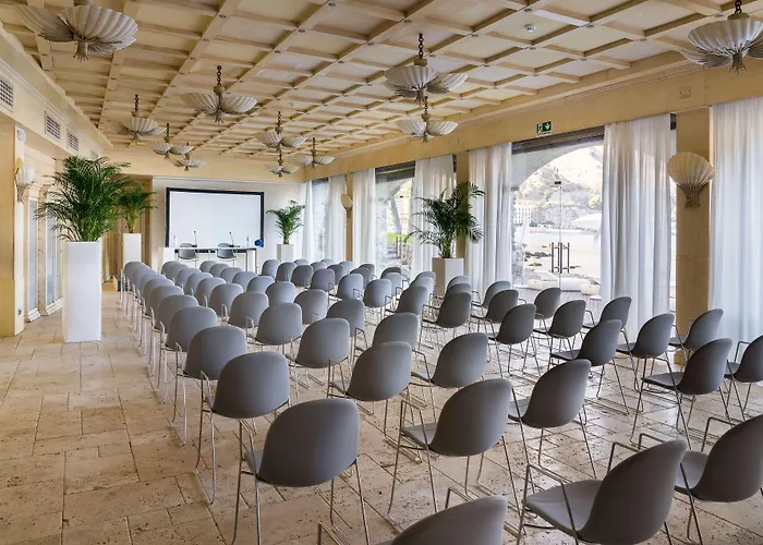 Atlantis Bay - The Leading Of The World 5*