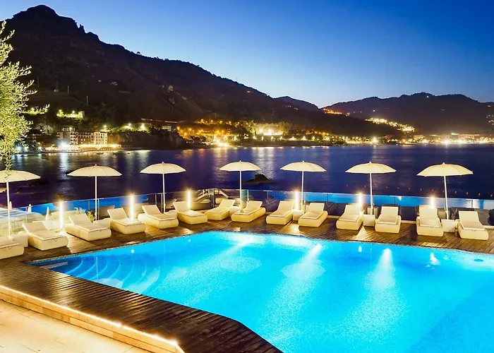 Hotel Atlantis Bay - The Leading Of The World