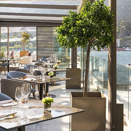 Atlantis Bay - The Leading Of The World